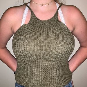 i’m selling a green tank top from hollister